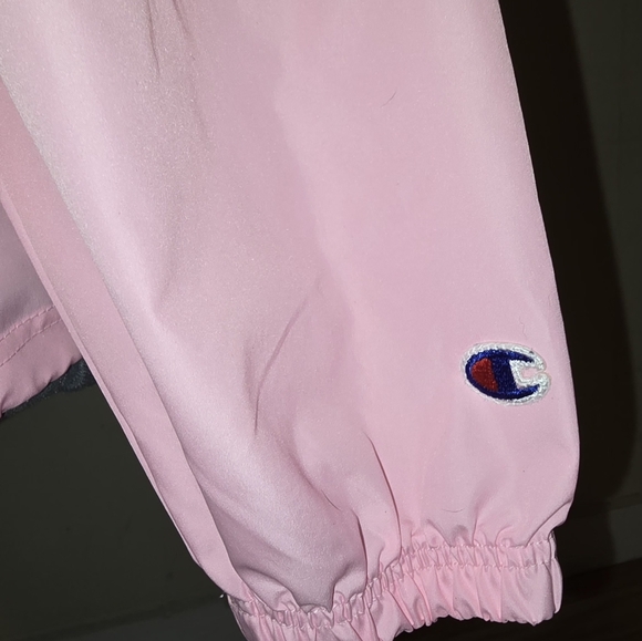 Champion Packable Windbreaker - Picture 5 of 7